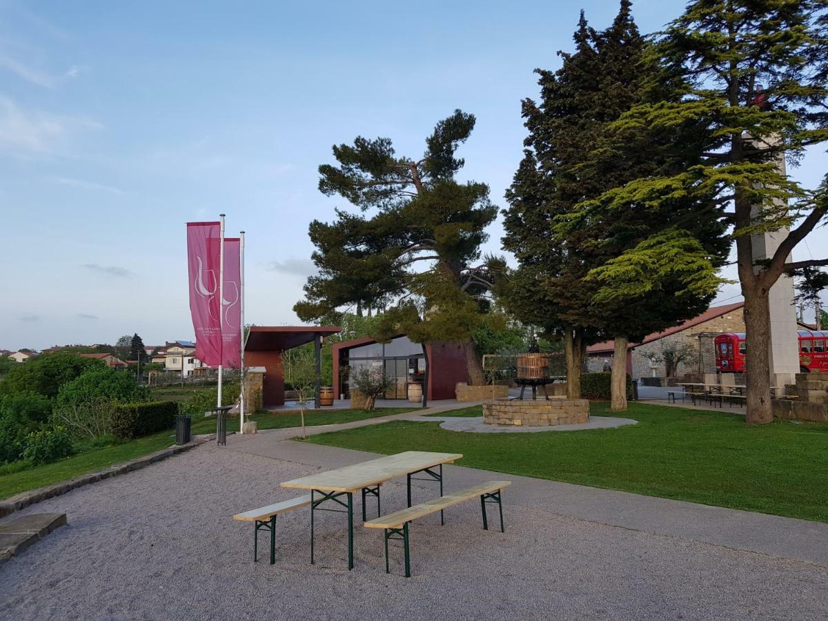La Bella Vita Marezige Exteriör bild